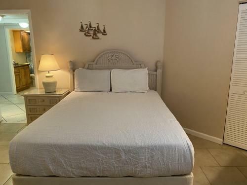 Apartamento Tropical Suites At Sunglow Resort