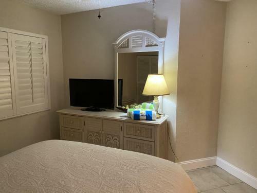Apartamento Tropical Suites At Sunglow Resort