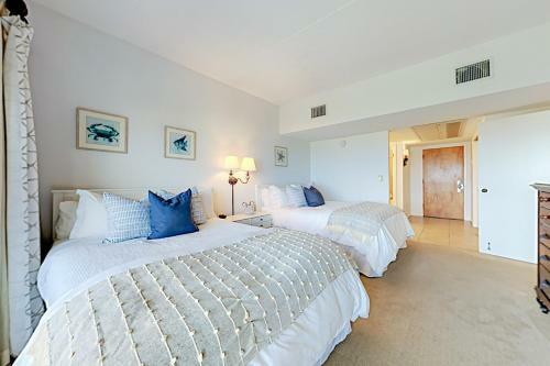 Sandcastle Villas 215-216