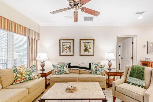 Tennis Villas III