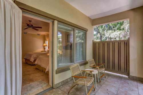 Tennis Villas III