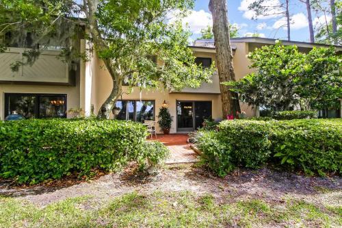 3062 Club Villas