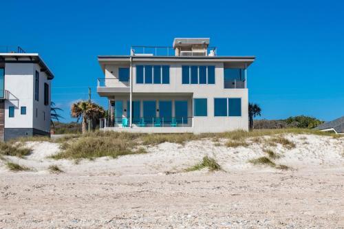 Beach You'll Never Leave