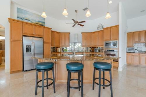 Cape Coral Oasis - Roelens Vacations