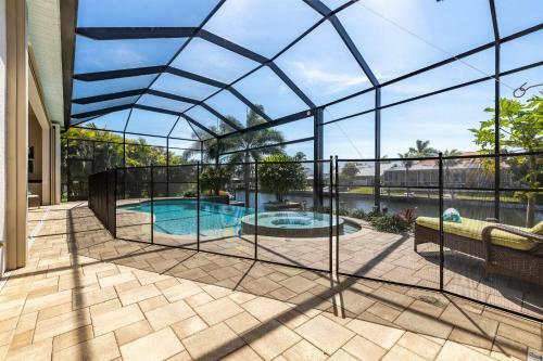 Cape Coral Oasis - Roelens Vacations