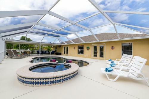 Southern Exposure - Villa Palms - Roelens Vacations