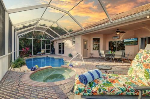 Villa Key Largo - Heated Pool & Spa, Private Beach, With Bicycles - Roelens Vacations