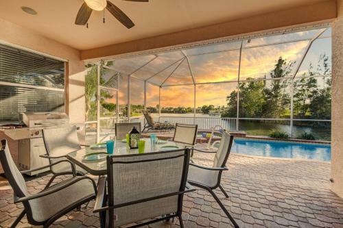 Villa Key Largo - Heated Pool & Spa, Private Beach, With Bicycles - Roelens Vacations