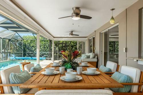 Villa Reef Intermission - Cape Coral - Roelens Vacations