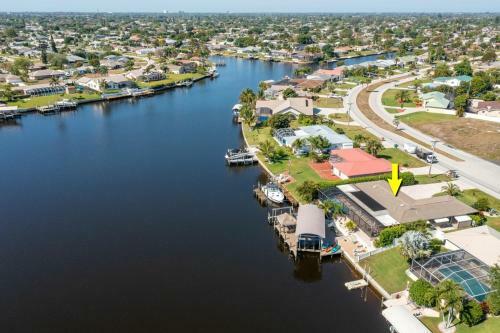 Villa Reef Intermission - Cape Coral - Roelens Vacations