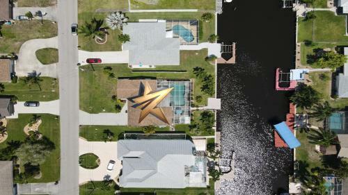 Villa Coral Sunshine - Huge Pool And Close To The River