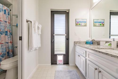 Cape Coral Vacation Villa - Totally Updated