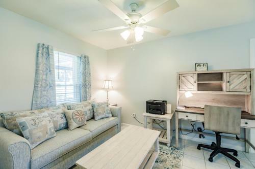 Cape Coral Vacation Villa - Totally Updated
