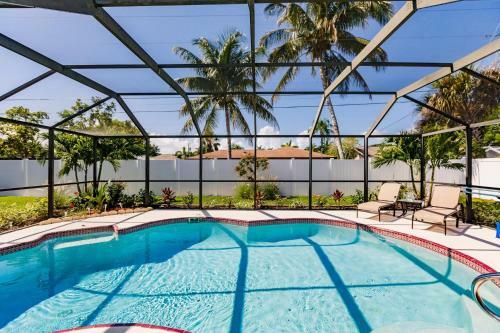Cape Coral Vacation Villa - Totally Updated
