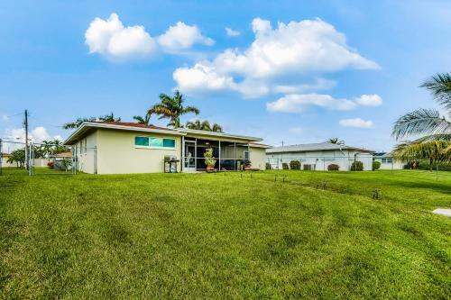 Beachy Haven With Gulf Access