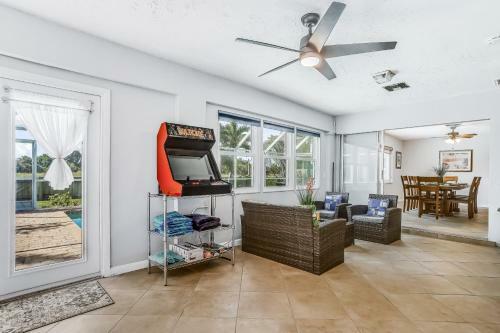 Coral Cottage