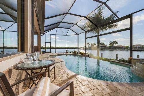 Stunning Waterfront Villa With Infinity Pool, Spa, Preserve Views Casa Del Sol - Roelens