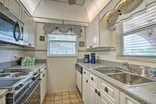 Apartamento Canalfront Cape Coral Condo With Pool Access!