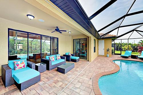 Sands Estate Luxury