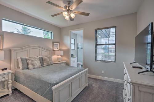 Canalfront Cape Coral Home With Bbq - Pets Welcome!