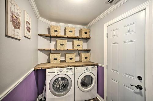 Bright Cape Coral Home With Private Pool, Lanai
