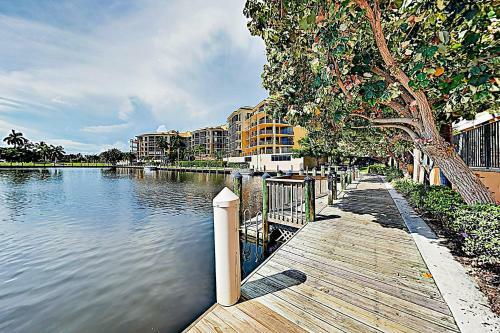 Waterside Wine Club #618