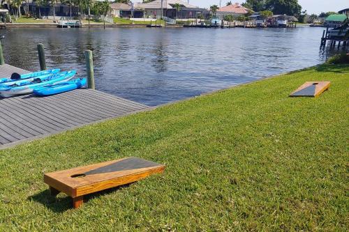 The Cape Coral Spot