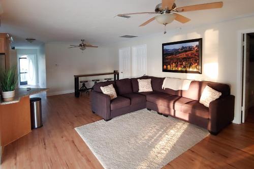 The Cape Coral Spot