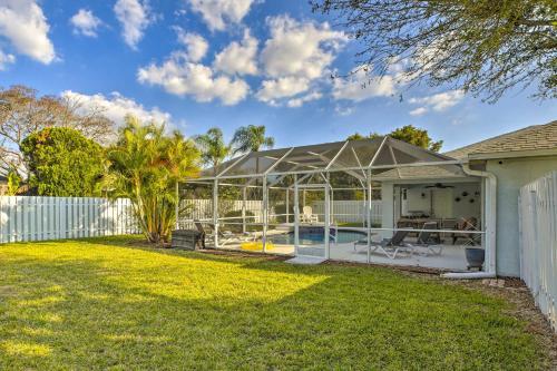Sun-dappled Cape Coral Oasis, 5 Mi To Beach!