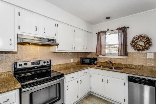 126 Shirley Dr