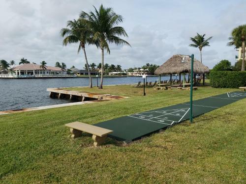 Beach Resort Villa - Beautiful Updated