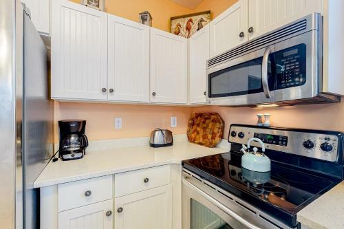Barefoot Cottages #d122 - Turtle Inn