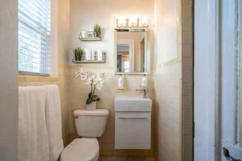 Apartamento 10 Steps To The Beach Couples Retreat