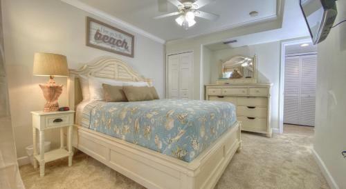 Barefoot Beach Resort By Teeming Vacation Rentals