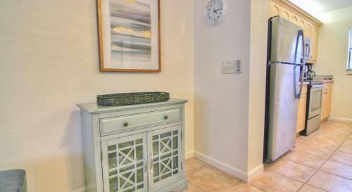 Seashell By Teeming Vacation Rentals