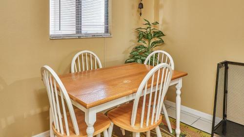 Apartamento Lovely Intercoastal Unit Just Steps From The Beach Wv406