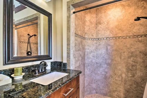 Colorful Townhome, Steps To Clearwater Beach!