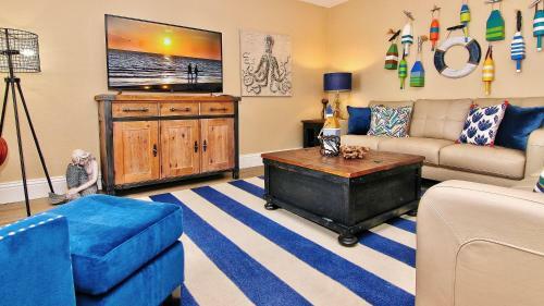 Reef Club By Teeming Vacation Rentals