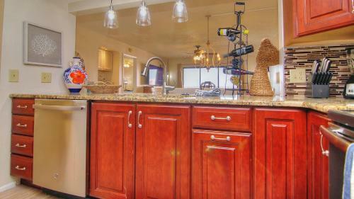Reef Club By Teeming Vacation Rentals