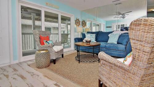 Shore Haven 4a By Teeming Vacation Rentals