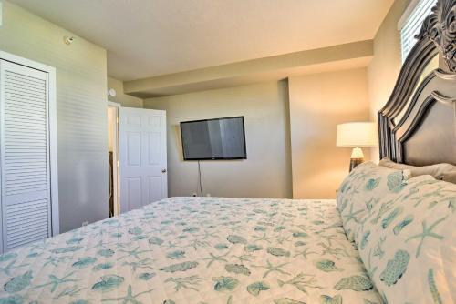 Apartamento Coastal Clearwater Condo Half Mile To Beach!