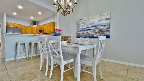 Harborview Grande By Teeming Vacation Rentals