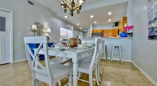 Harborview Grande By Teeming Vacation Rentals