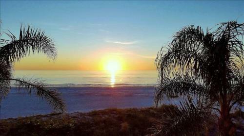 Chateaux 106 By Teeming Vacation Rentals