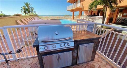 Chateaux 106 By Teeming Vacation Rentals