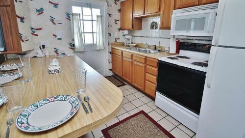 Lemar By Teeming Vacation Rentals