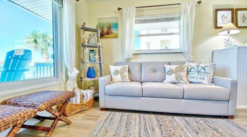 Lemar By Teeming Vacation Rentals