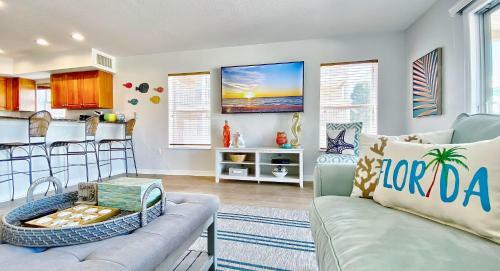 Oceanway Condos 205 By Teeming Vacation Rentals