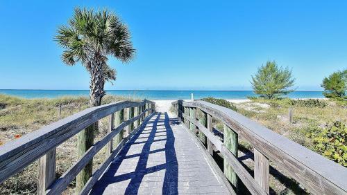 Intercoastal 203 By Teeming Vacation Rentals