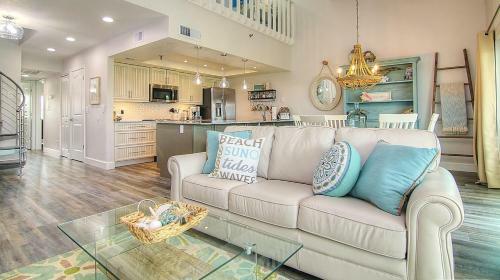 Intercoastal 203 By Teeming Vacation Rentals